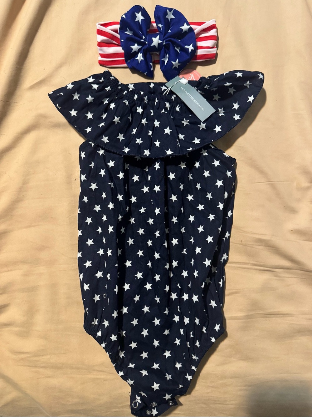NWT Baileys Blossoms flutter sleeve bodysuit with head wrap